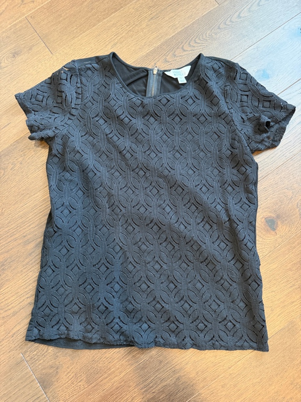 Market & Spruce Black Lace Overlay Short Sleeve Top Small - C37-034